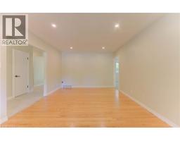 88 ELLIS Crescent S - 21