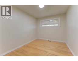 88 ELLIS Crescent S - 31