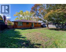 88 ELLIS Crescent S - 42