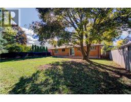 88 ELLIS Crescent S - 44