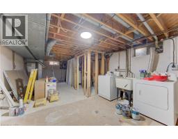 88 ELLIS Crescent S - 45