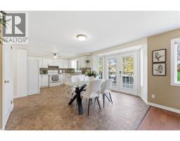 234 DARTMOOR Crescent - 17