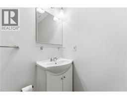 234 DARTMOOR Crescent - 33