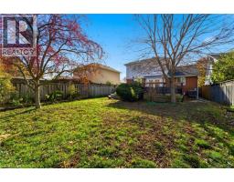 234 DARTMOOR Crescent - 40