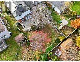 234 DARTMOOR Crescent - 6