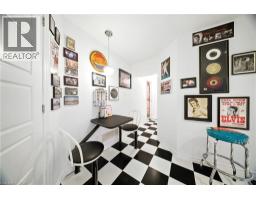 257 DONLY Drive S - 33