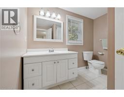 35 EDGEMERE Drive - 32