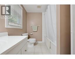 35 EDGEMERE Drive - 33