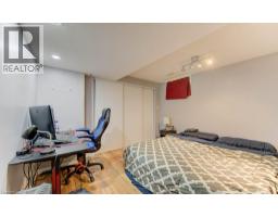 50 NEWBURY Drive - 20