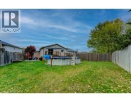 50 NEWBURY Drive - 26