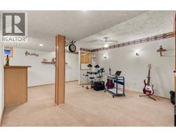 229 VERONICA Drive - 22