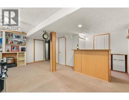 229 VERONICA Drive - 24