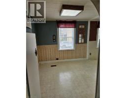 111 SNYDER S Road W - 11