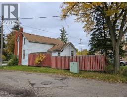 111 SNYDER S Road W - 4