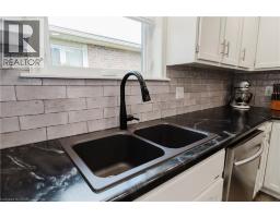 491 APPLEDALE Crescent - 13