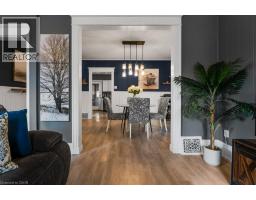 6 GLANVILLE Avenue - 12