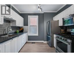 6 GLANVILLE Avenue - 17