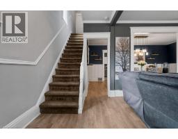 6 GLANVILLE Avenue - 7