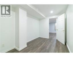 60 WHITLAW Way UnitNo. 2 - 33