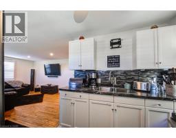 128 DOVER Street - 26