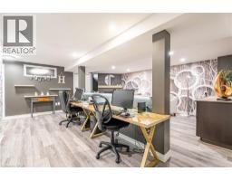 75 BEASLEY Crescent UnitNo. 9 - 32