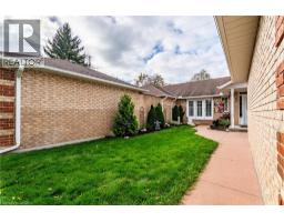 75 BEASLEY Crescent UnitNo. 9 - 5