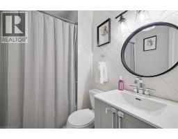 9 INGLEWOOD Street - 11