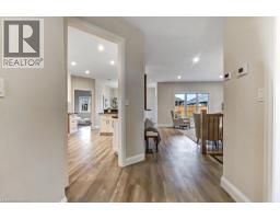 54 DUCHESS Drive - 4