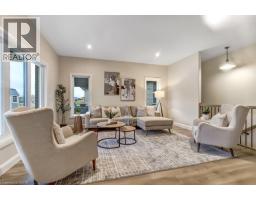 54 DUCHESS Drive - 6