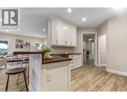 54 DUCHESS Drive - 9