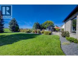 28 MUSSELMAN Crescent - 32