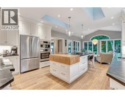 22 DEERPATH Court - 16