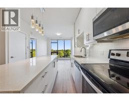 690 KING Street W UnitNo. 622 - 7