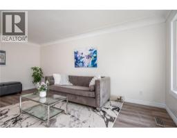 63 ELLIS Crescent S - 10