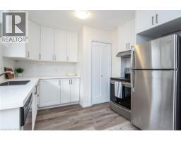 63 ELLIS Crescent S - 16