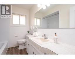 63 ELLIS Crescent S - 25