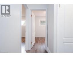 63 ELLIS Crescent S - 26