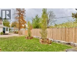 8 MCNAB Street W - 30