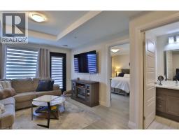 5 WAKE ROBIN Drive UnitNo. 118 - 11