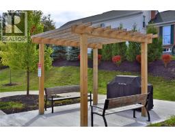 5 WAKE ROBIN Drive UnitNo. 118 - 21