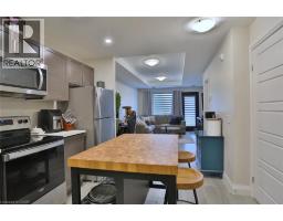 5 WAKE ROBIN Drive UnitNo. 118 - 6