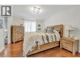 31 PIONEER TOWER Crescent - 34