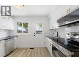 73 ALDBOROUGH Avenue - 8