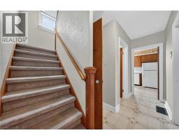 497 VICTORIA Street S - 20