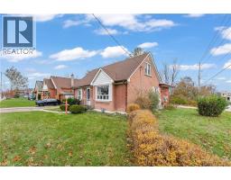 497 VICTORIA Street S - 3