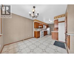 497 VICTORIA Street S - 8