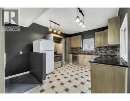 174 WILLIAM Street - 17