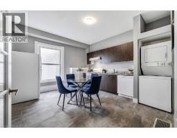 174 WILLIAM Street - 4