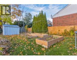 825 MAPLE Avenue - 10