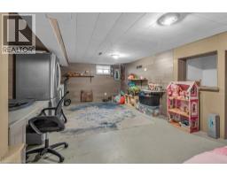 825 MAPLE Avenue - 31